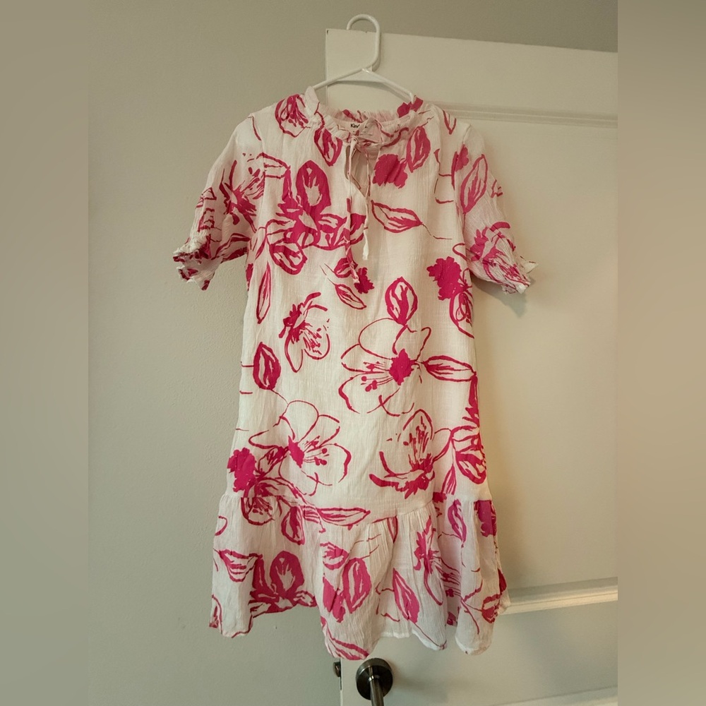 Kindred White Pink Floral Shift Dress Ruffle Neck Short Sleeve Drop Waist🩷 - Picture 3 of 12